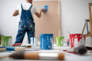 Tarif Peintre Auto-Entrepreneur : Prix au m² et Taux Horaires en 2024